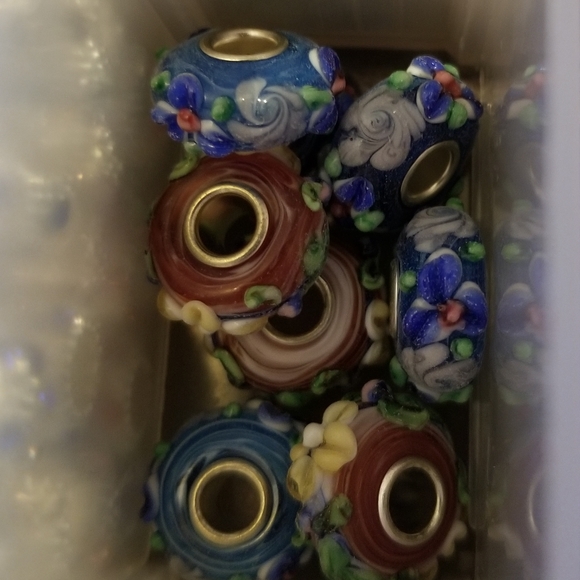 DIY Jewelry/Keychain Kit - Picture 12 of 16